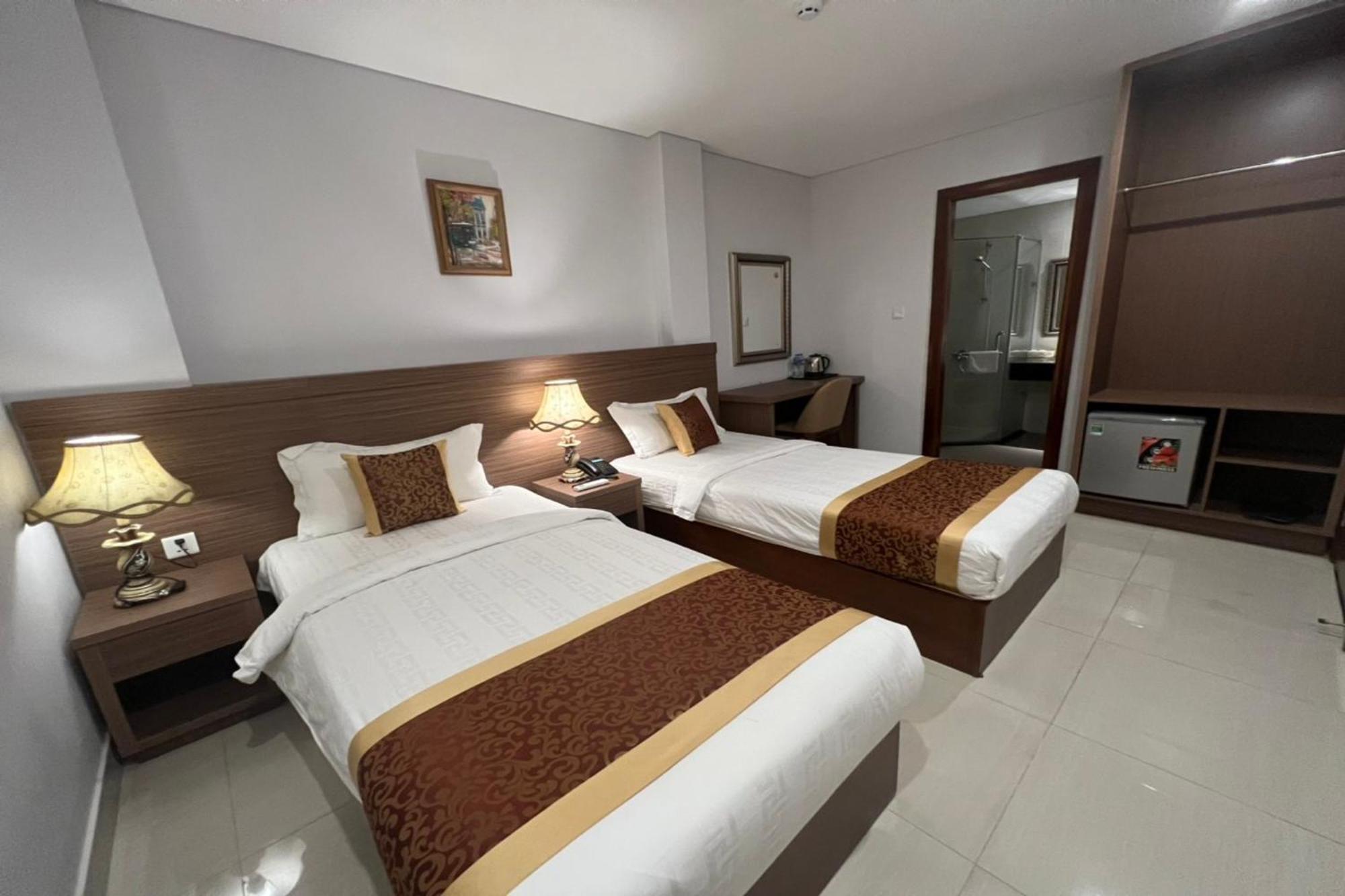 Galaxy Airport Hotel Ho Chi Minh City Exterior photo